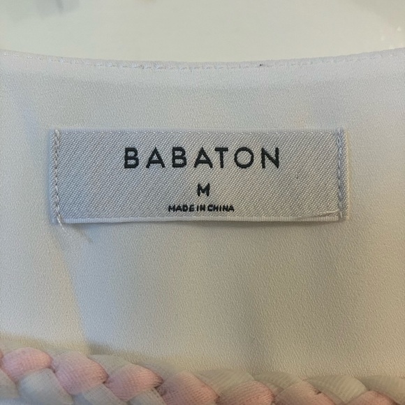 Aritzia Babaton Randy Short-Sleeved Blouse - Size Medium - Picture 4 of 4